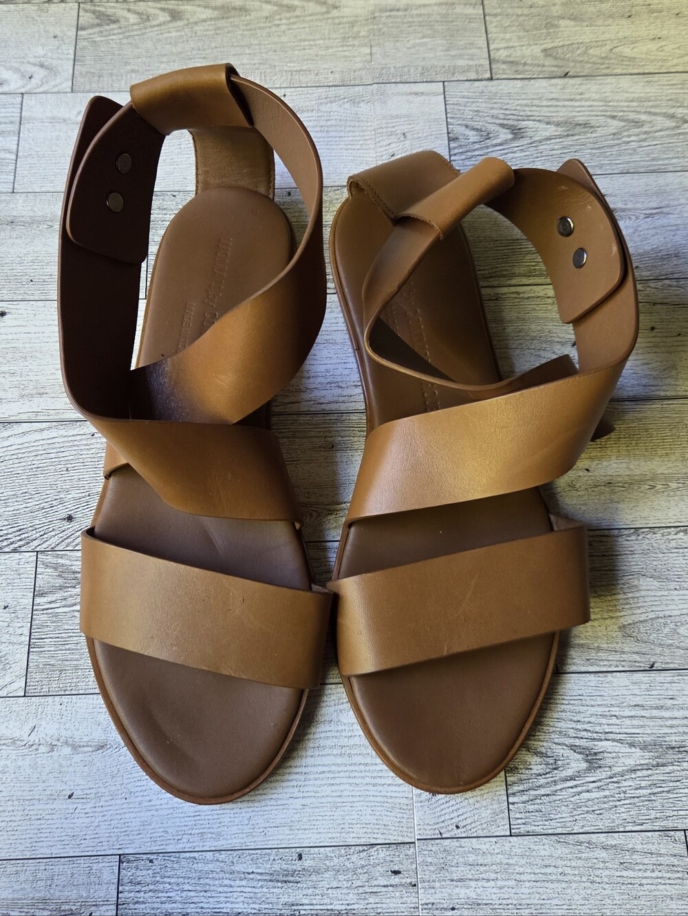 Common Projects Woman Made in Italy Cognac Leather Wrap Sandals